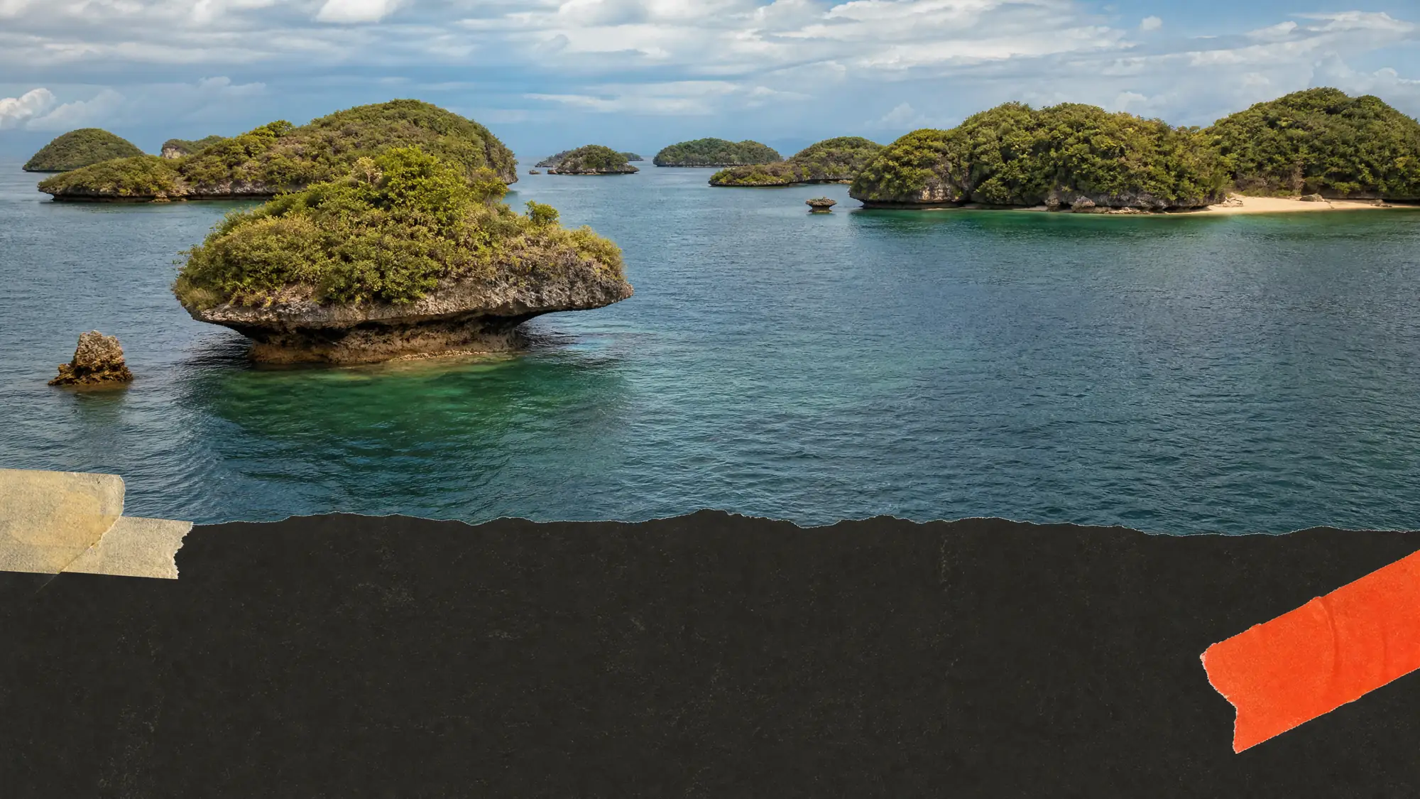 Explora 124 islas de piedra caliza repartidas por el golfo de Lingayen. Descubre cómo alquilar botes, pagar las tarifas de registro estándar y organizar tu día.